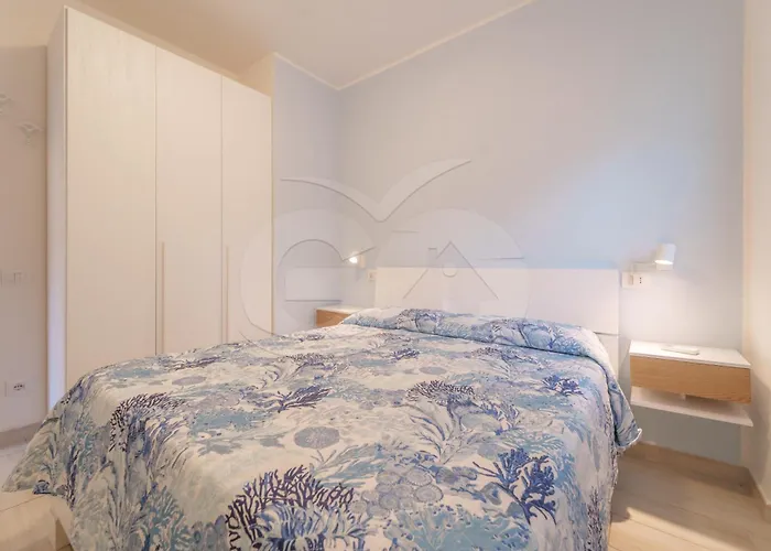 A Due Passi Dal Mare - Goelba Villa *