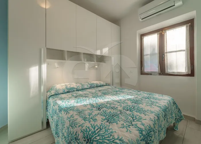 A Due Passi Dal Mare - Goelba Willa *