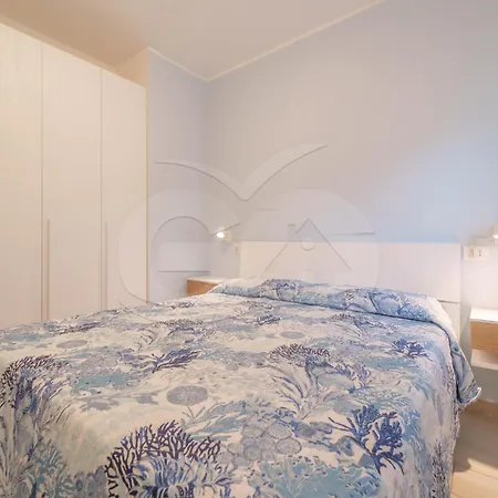 A Due Passi Dal Mare - Goelba Villa *